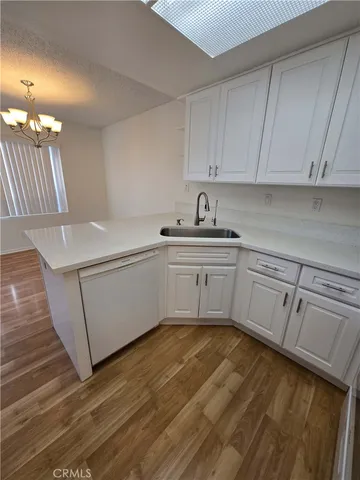 $3,200 | 268 Lemon Grove, Irvine, CA 92618