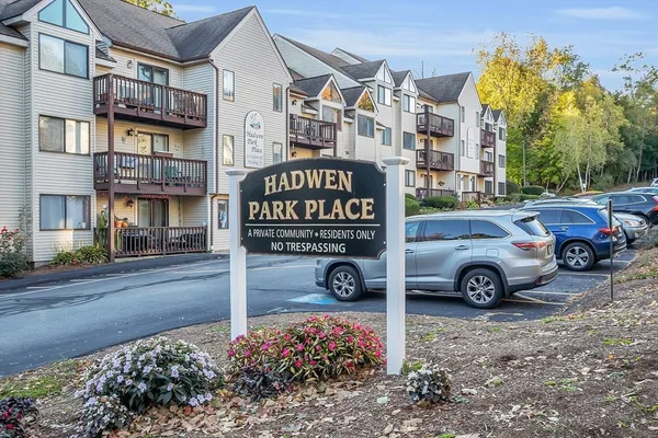 $249,900 | 10 Hulbert Road, Unit 10, Worcester, MA 01603