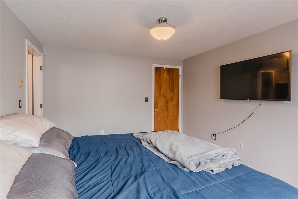 10 Hulbert Road, Unit 10 Worcester, MA 01603 - Photo 24 of 25