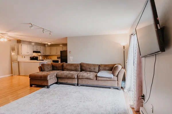 $249,900 | 10 Hulbert Road, Unit 10, Worcester, MA 01603