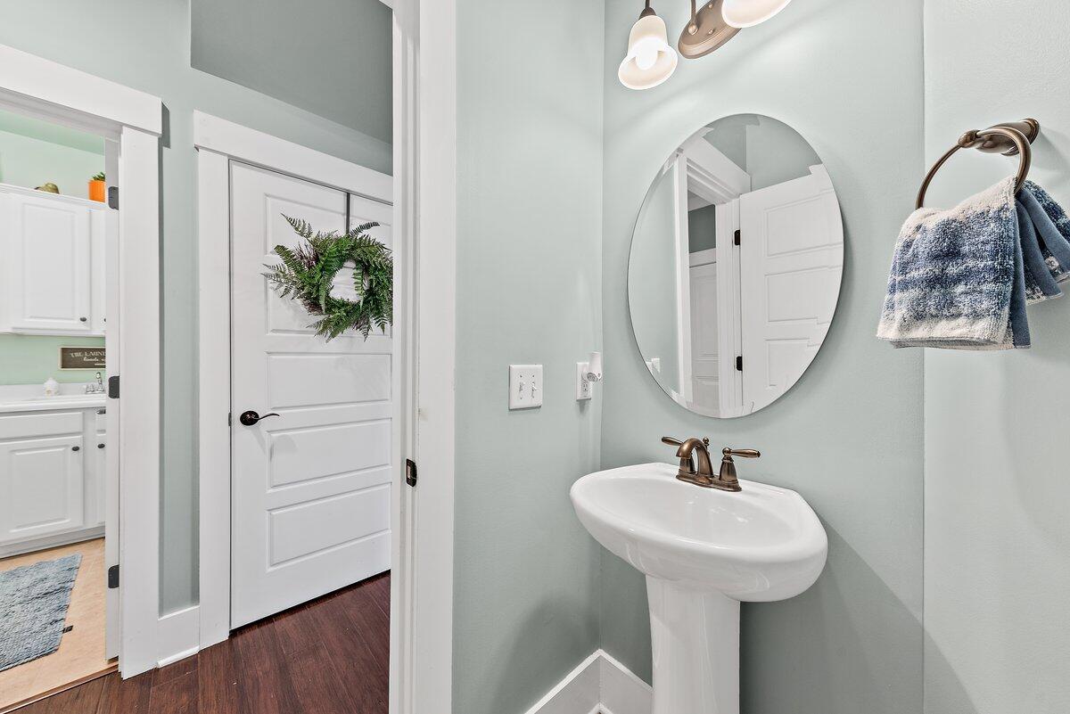 1192 Sharpestowne Court Mount Pleasant, SC 29466 - Photo 17 of 59 Powder Room