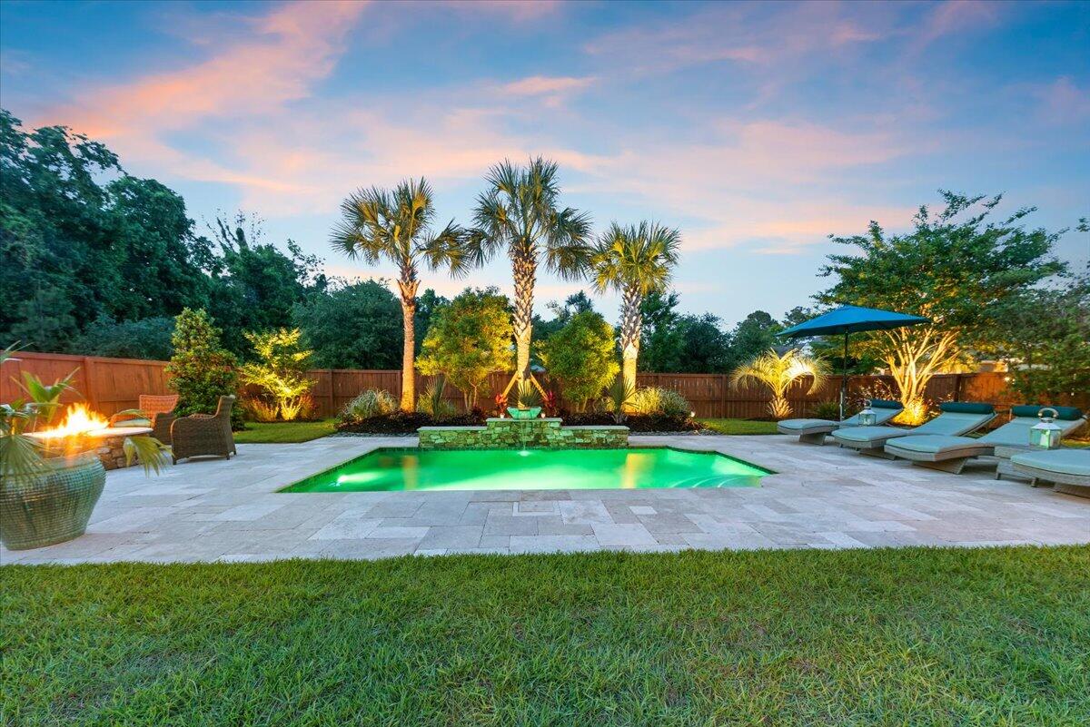 96-Private Oasis