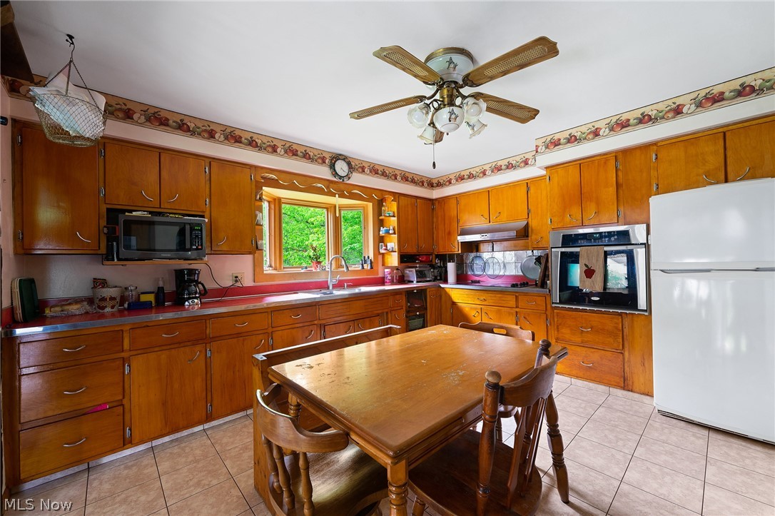 10981 Stateline Road New Middletown, OH 44442 - Photo 8 of 20 Gallery Image 8
