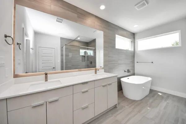 $2,600 | 3015 Pelon Cay Drive, Houston, TX 77047