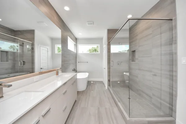 $2,600 | 3015 Pelon Cay Drive, Houston, TX 77047