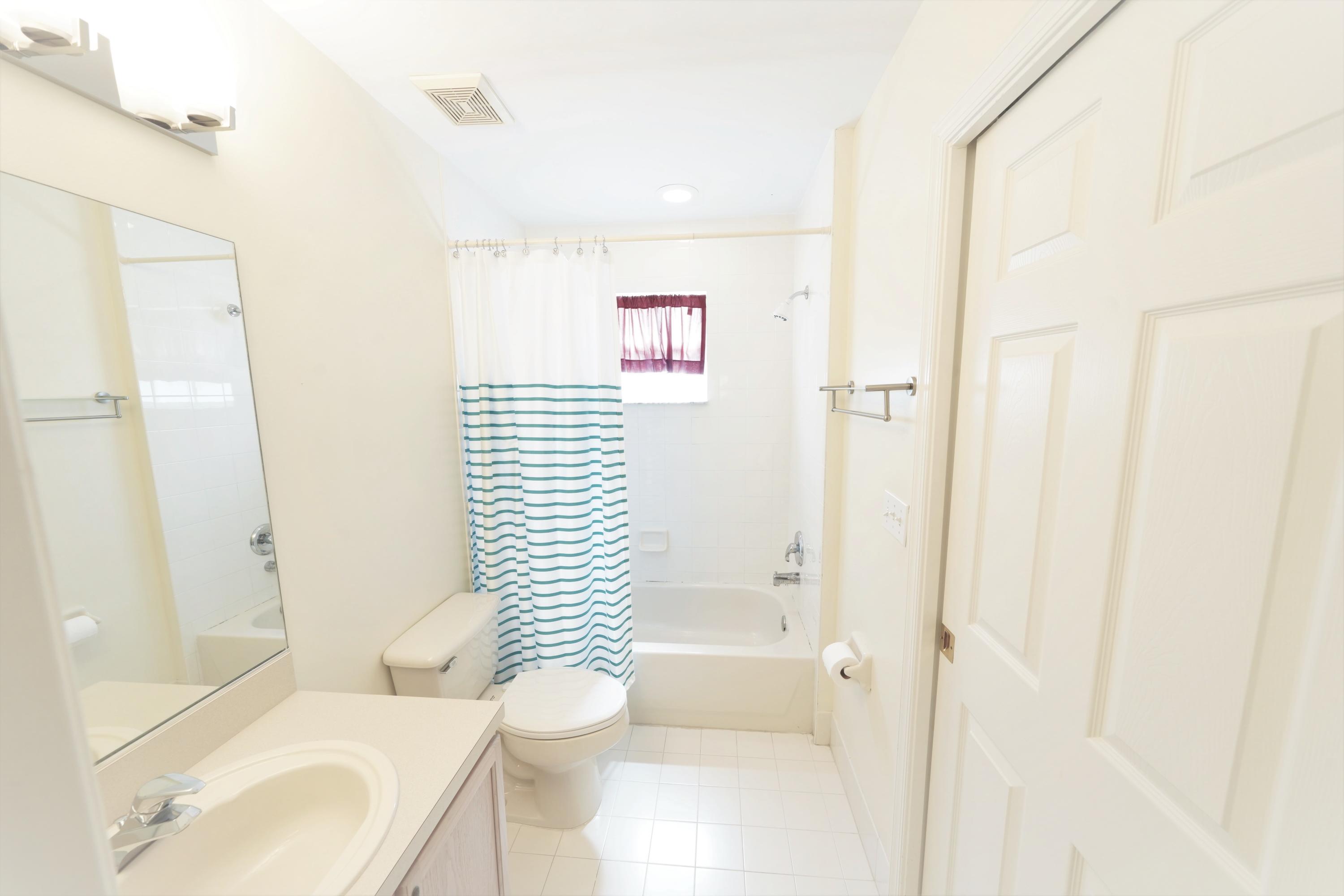 6973 Brook Hollow Road Lake Worth, FL 33467 - Photo 25 of 34 27 Guest Bedroom