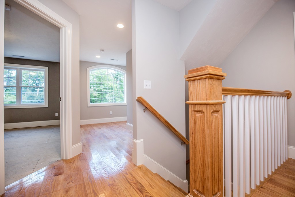 31 Wilmington Road Burlington, MA 01803 - Photo 15 of 29 Gallery Image 15