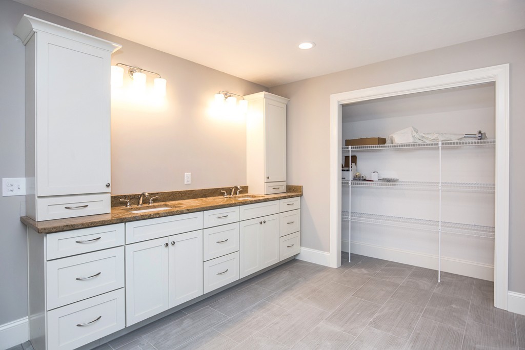 31 Wilmington Road Burlington, MA 01803 - Photo 21 of 29 Gallery Image 21