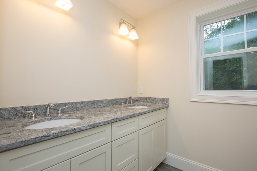 31 Wilmington Road Burlington, MA 01803 - Photo 25 of 29 Gallery Image 25