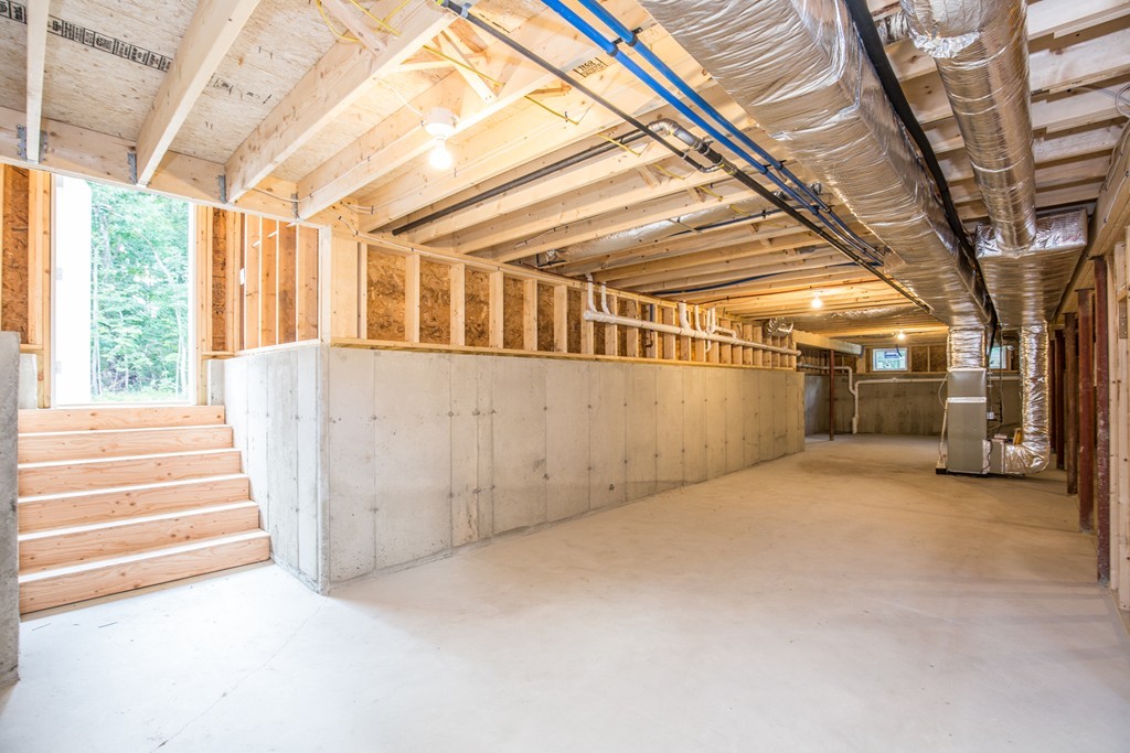 31 Wilmington Road Burlington, MA 01803 - Photo 27 of 29 Gallery Image 27