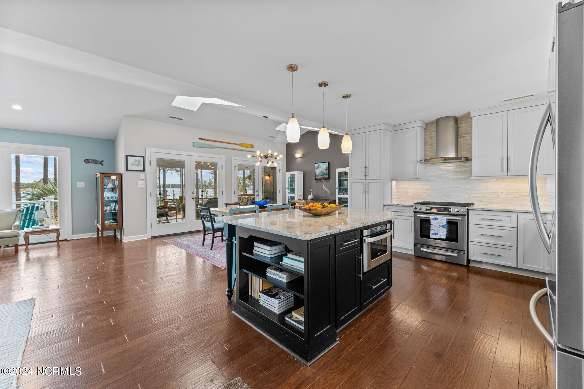 813 Fork Point Road Oriental, NC 28571 - Photo 25 of 107 19-web-or-mls-DSC_0339