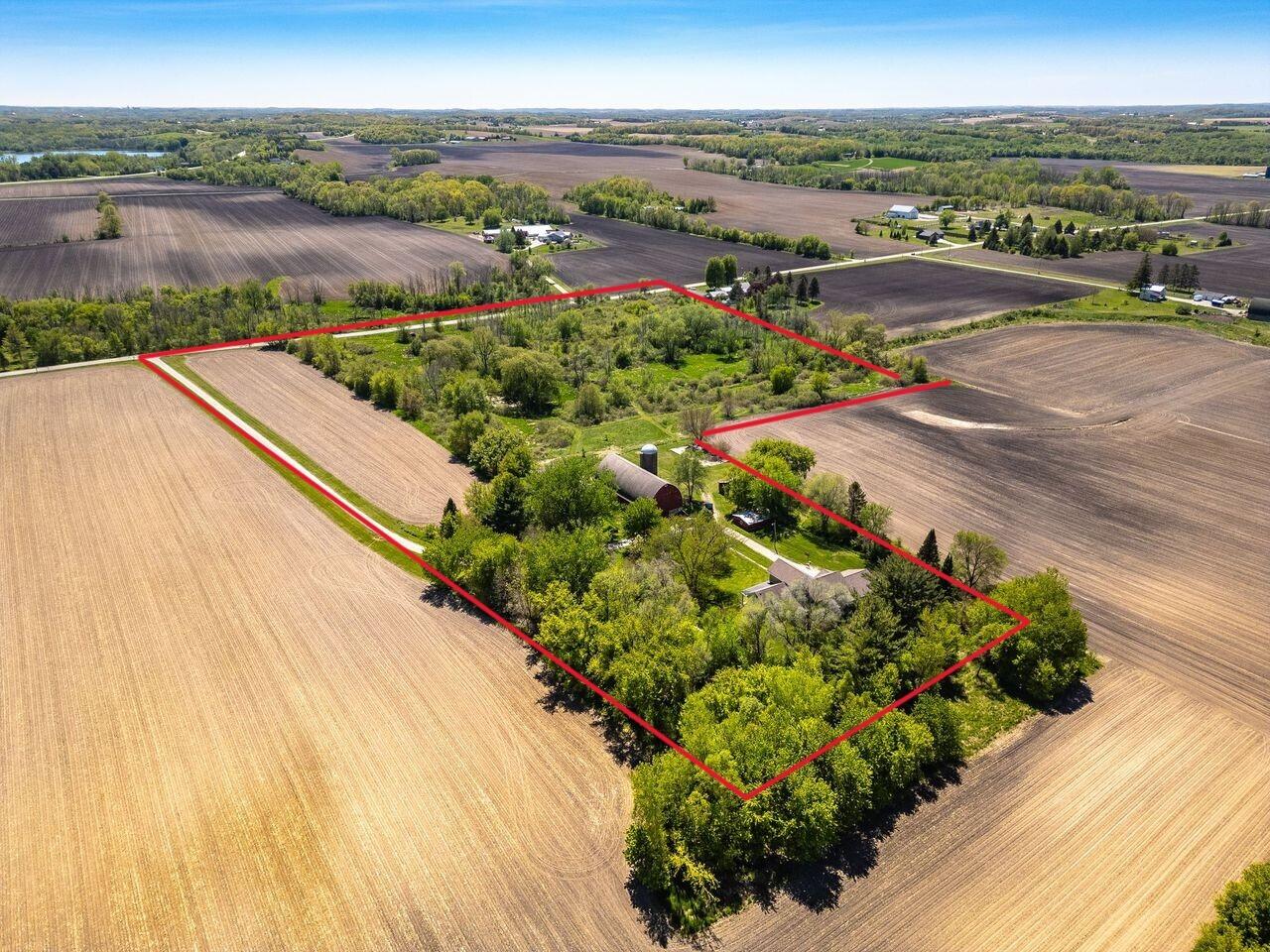 W5090 Navan Road Watertown, WI 53094 - Photo 50 of 52 Aerial1
