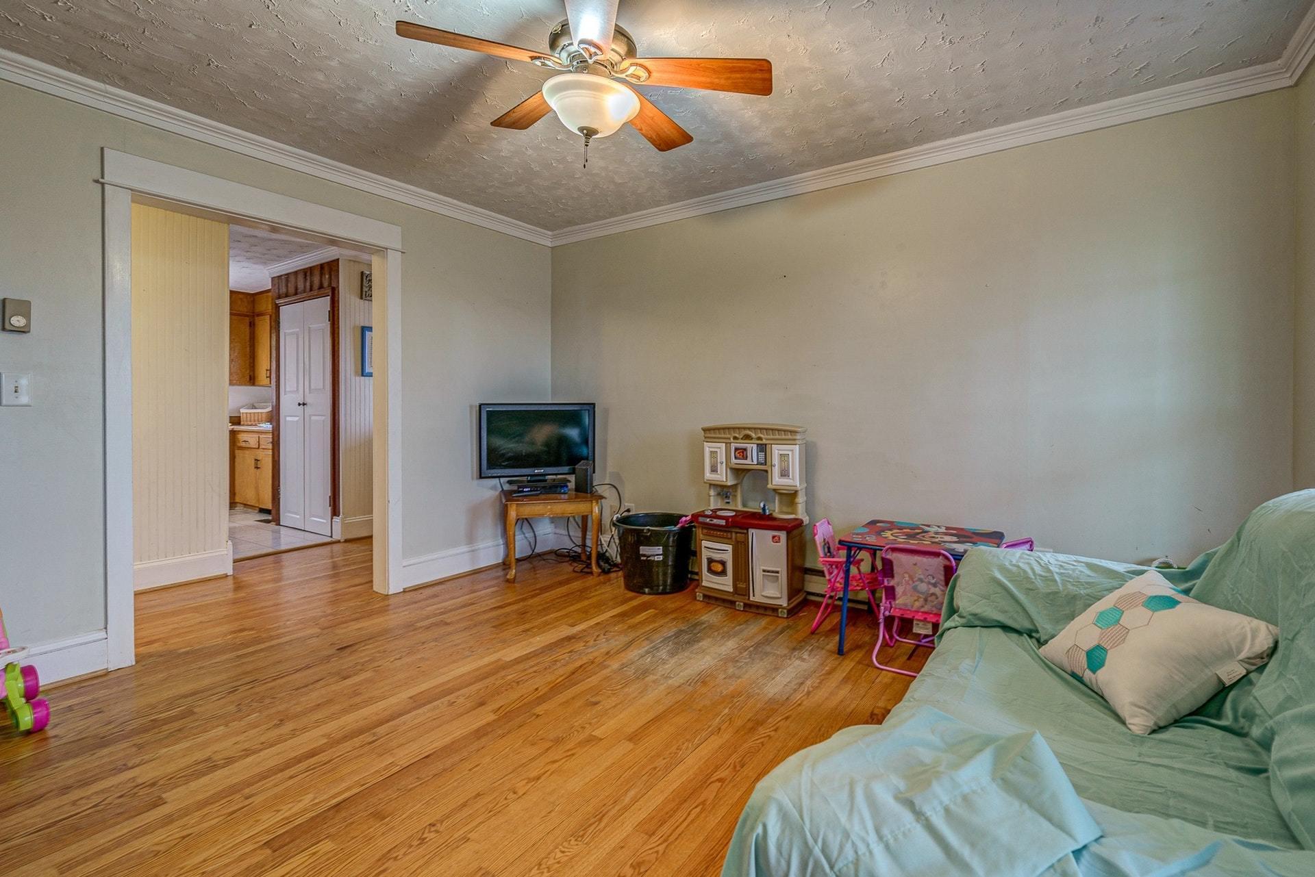 477 Newtown Road Shawsville, VA 24162 - Photo 11 of 48 011-336217-477 Newtown Rd 011_8513884