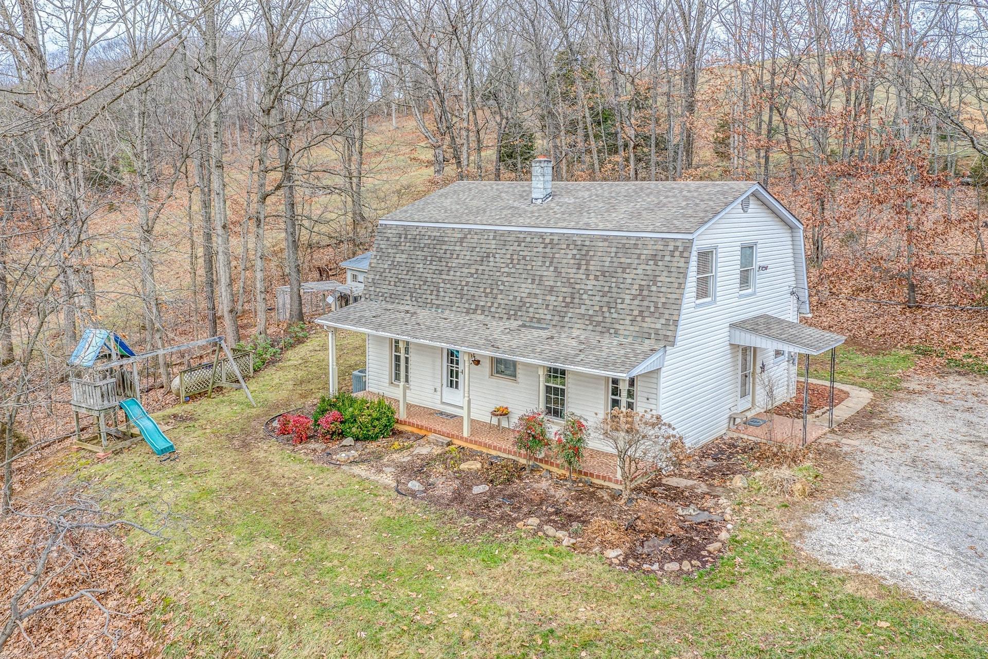 477 Newtown Road Shawsville, VA 24162 - Photo 5 of 48 005-336217-477 Newtown Rd 005_8513876