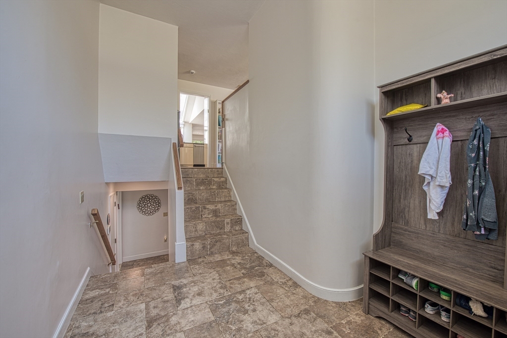 30 Ashcroft Road Sharon, MA 02067 - Photo 4 of 31
