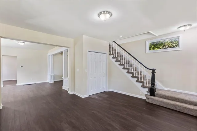 $299,950 | 526 South Maple Street, Ottawa, KS 66067