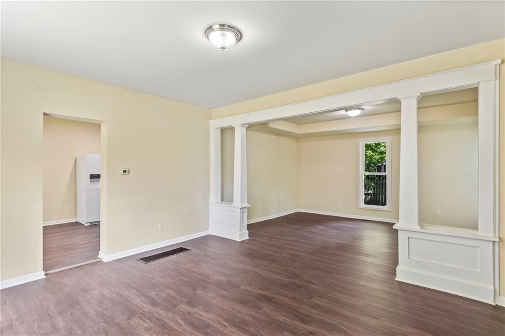 526 South Maple Street Ottawa, KS 66067 - Photo 13 of 52