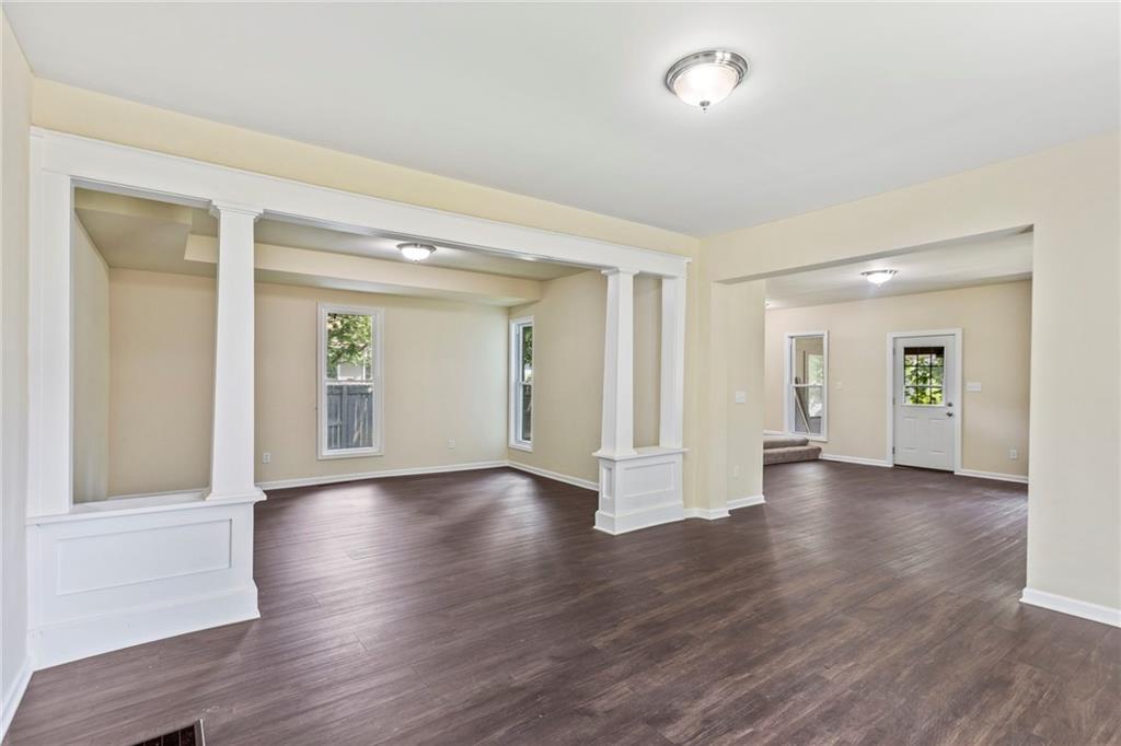 526 South Maple Street Ottawa, KS 66067 - Photo 15 of 51