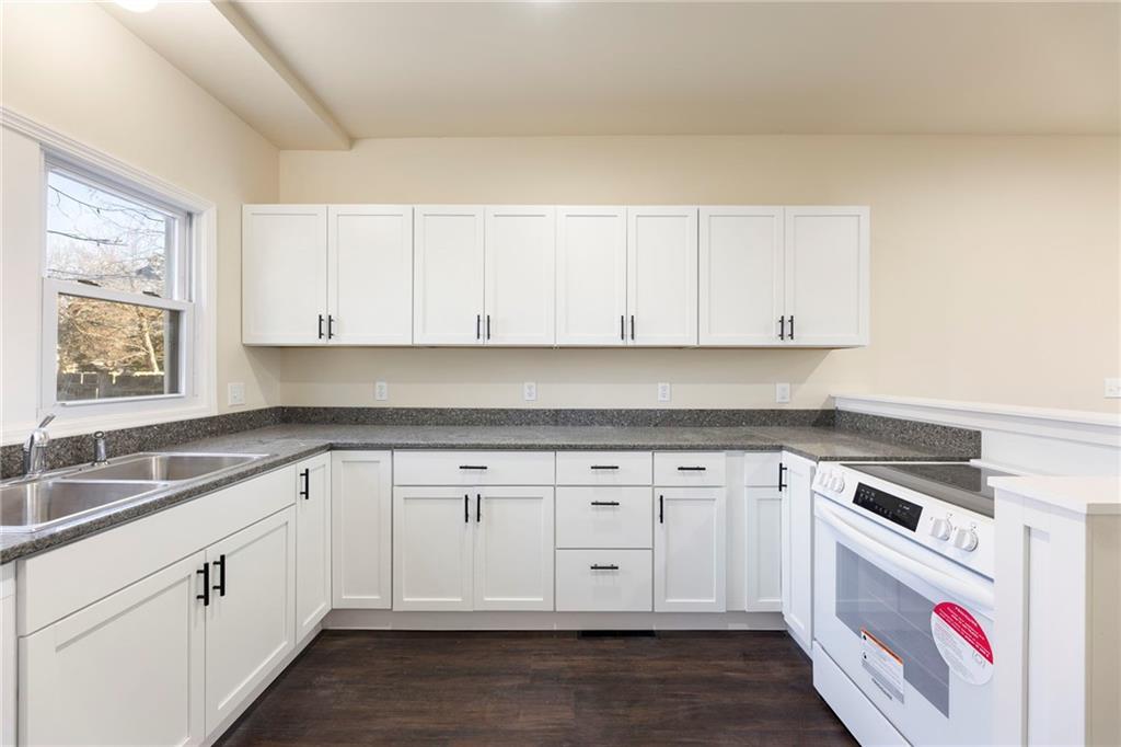 526 South Maple Street Ottawa, KS 66067 - Photo 21 of 51