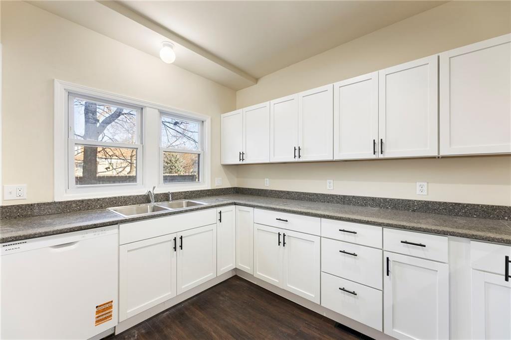 526 South Maple Street Ottawa, KS 66067 - Photo 22 of 51