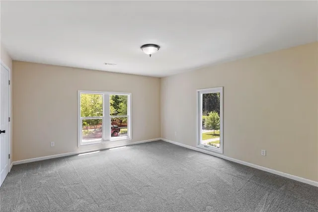 $299,950 | 526 South Maple Street, Ottawa, KS 66067