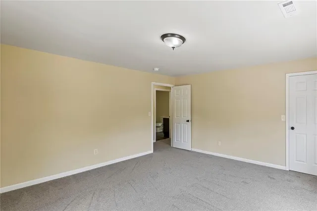 $299,950 | 526 South Maple Street, Ottawa, KS 66067