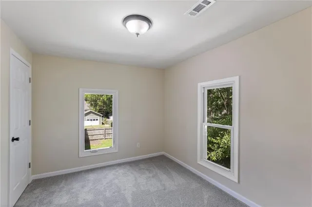 $299,950 | 526 South Maple Street, Ottawa, KS 66067