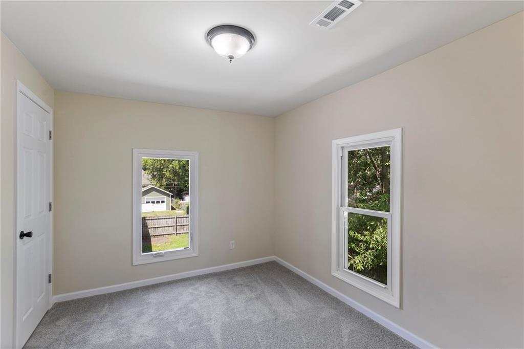 526 South Maple Street Ottawa, KS 66067 - Photo 35 of 51