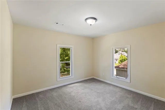 $299,950 | 526 South Maple Street, Ottawa, KS 66067