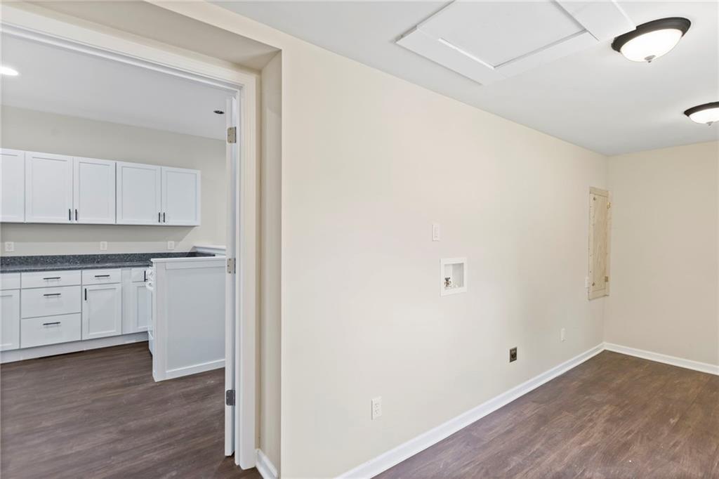 526 South Maple Street Ottawa, KS 66067 - Photo 40 of 52