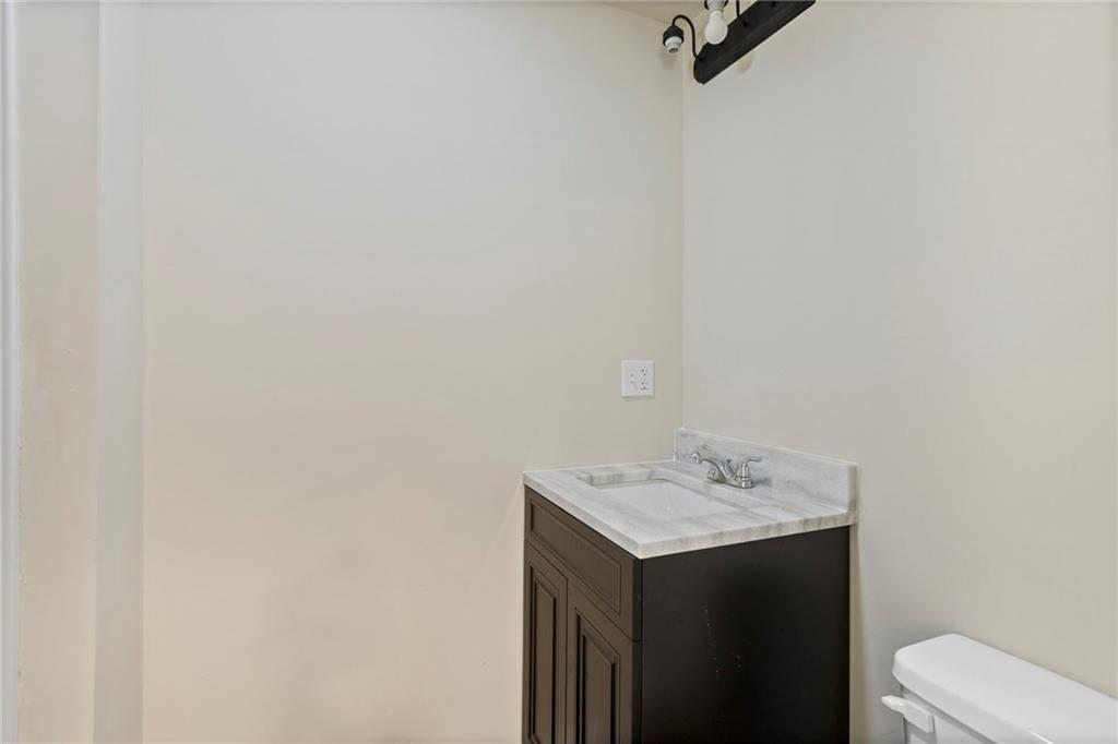 526 South Maple Street Ottawa, KS 66067 - Photo 43 of 51