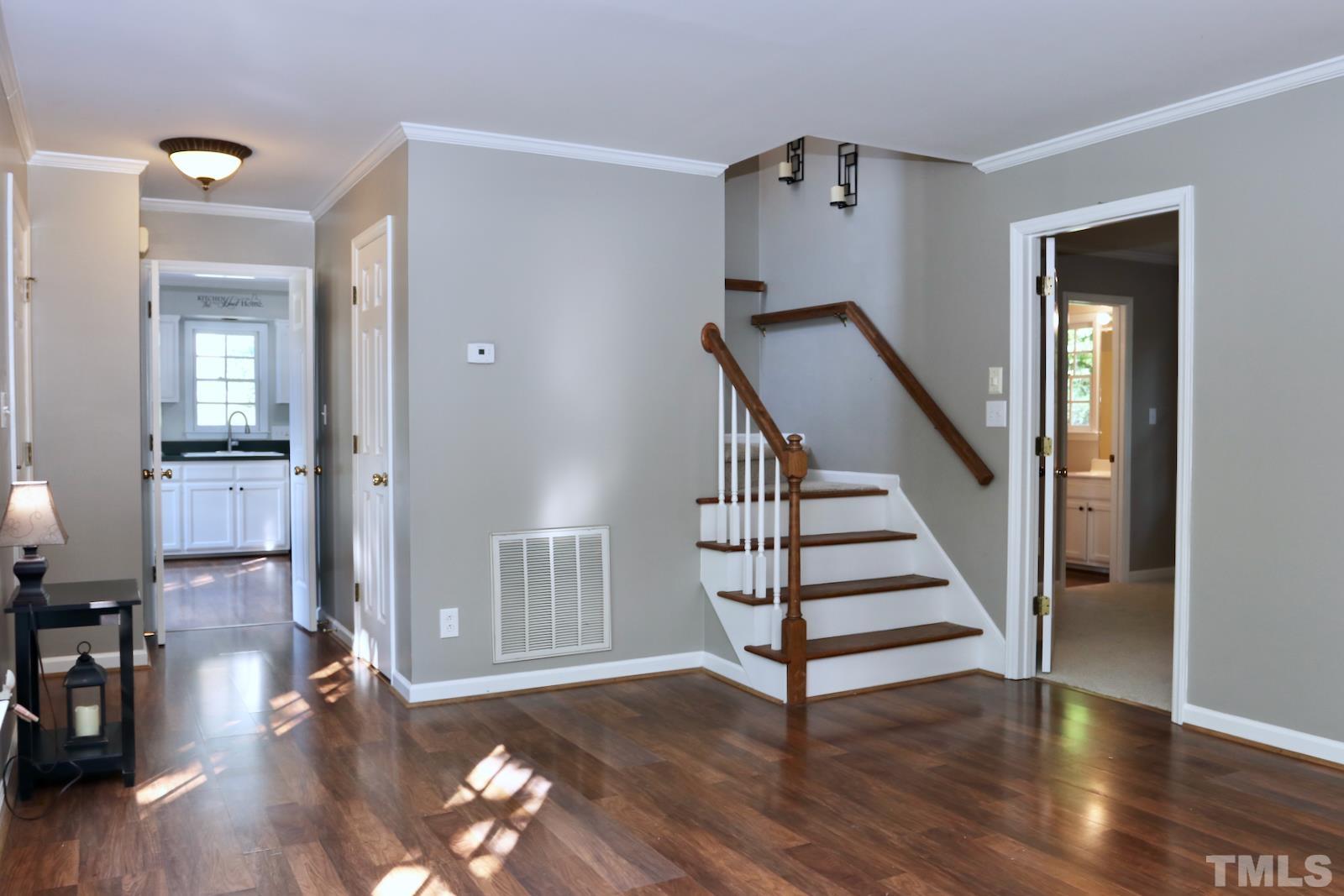 1809 Malone Road Burlington, NC 27215 - Photo 5 of 17 Gallery Image 5
