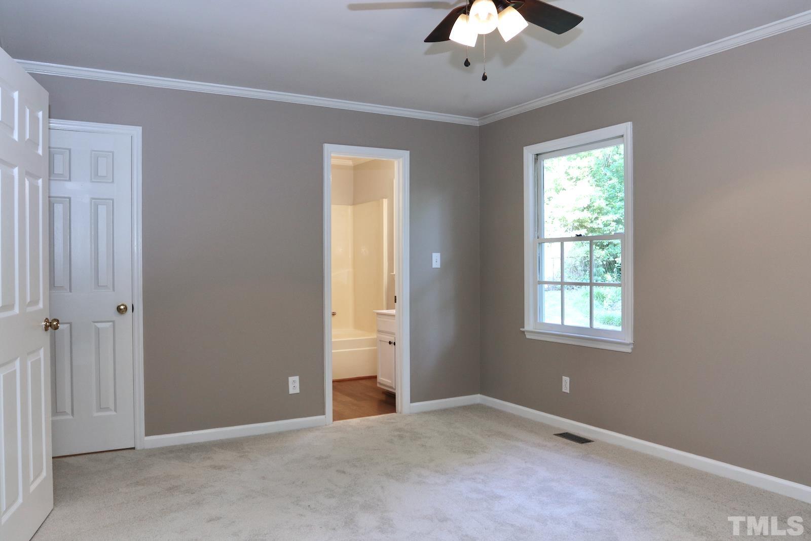 1809 Malone Road Burlington, NC 27215 - Photo 7 of 17 Gallery Image 7