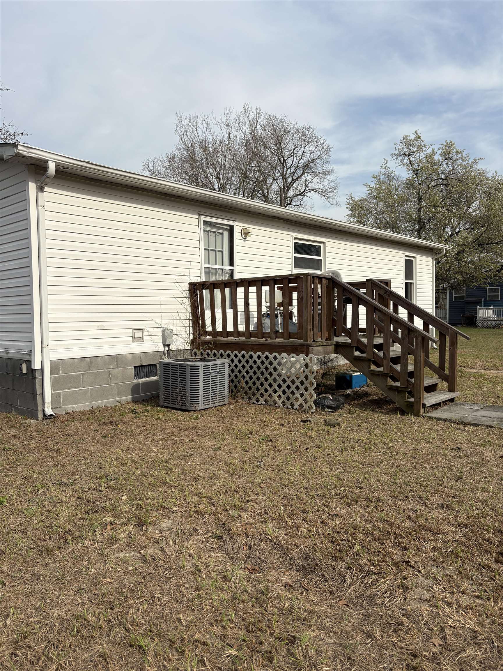 2070 Martin Street Loris, SC 29569 - Photo 5 of 24