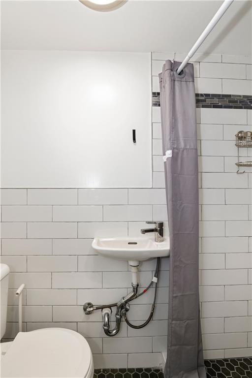 742 East 37th Street Brooklyn, NY 11210 - Photo 13 of 16