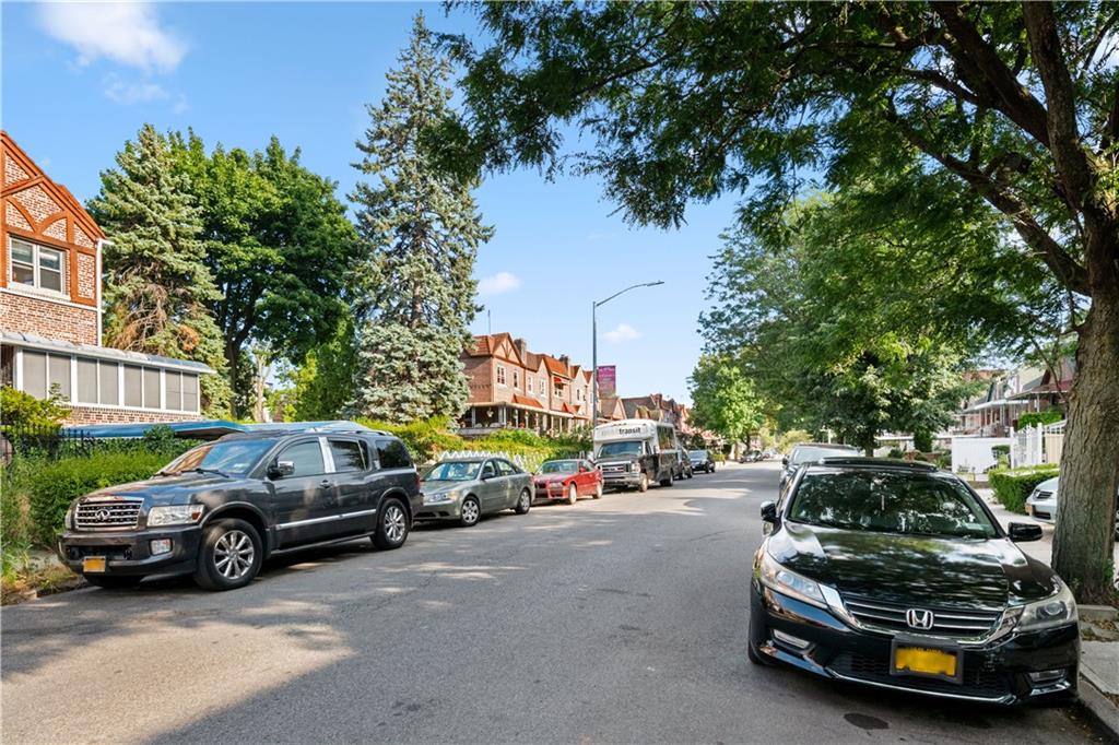 742 East 37th Street Brooklyn, NY 11210 - Photo 16 of 16