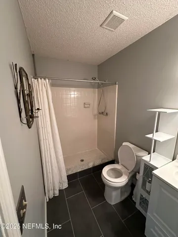 $1,800 | 1855 Alberta Court North, Middleburg, FL 32068