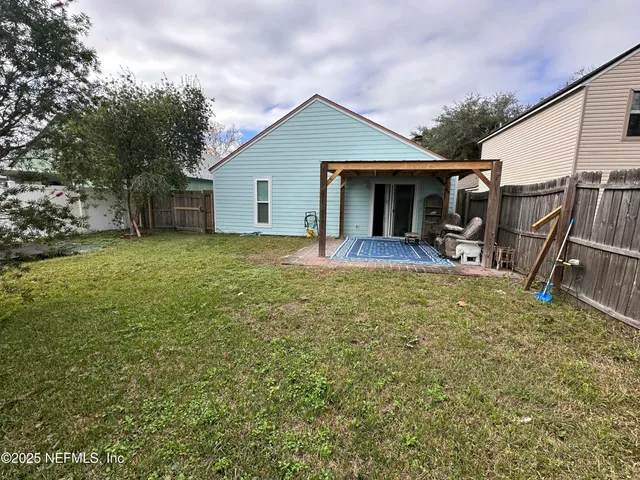 $1,800 | 1855 Alberta Court North, Middleburg, FL 32068