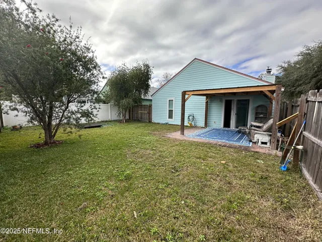 $1,800 | 1855 Alberta Court North, Middleburg, FL 32068