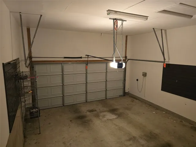 a view of a garage