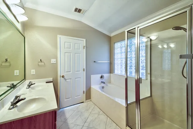 $2,500 | 10700 Beard Avenue, Austin, TX 78748