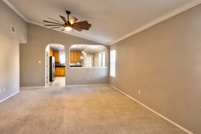 $2,500 | 10700 Beard Avenue, Austin, TX 78748