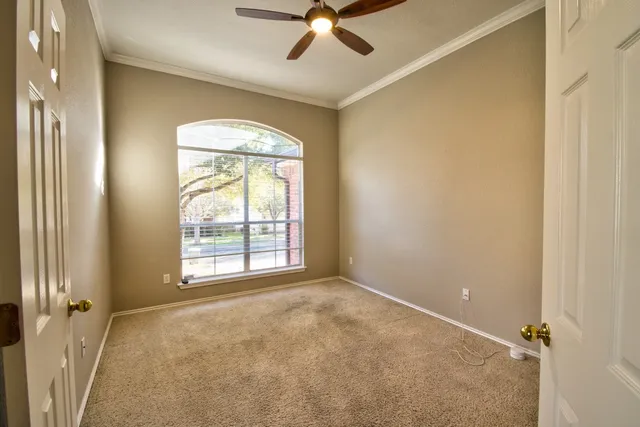 $2,500 | 10700 Beard Avenue, Austin, TX 78748