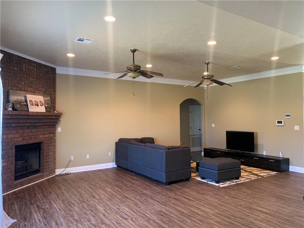 1938 Glendale Road Deridder, LA 70634 - Photo 2 of 14 Gallery Image 2