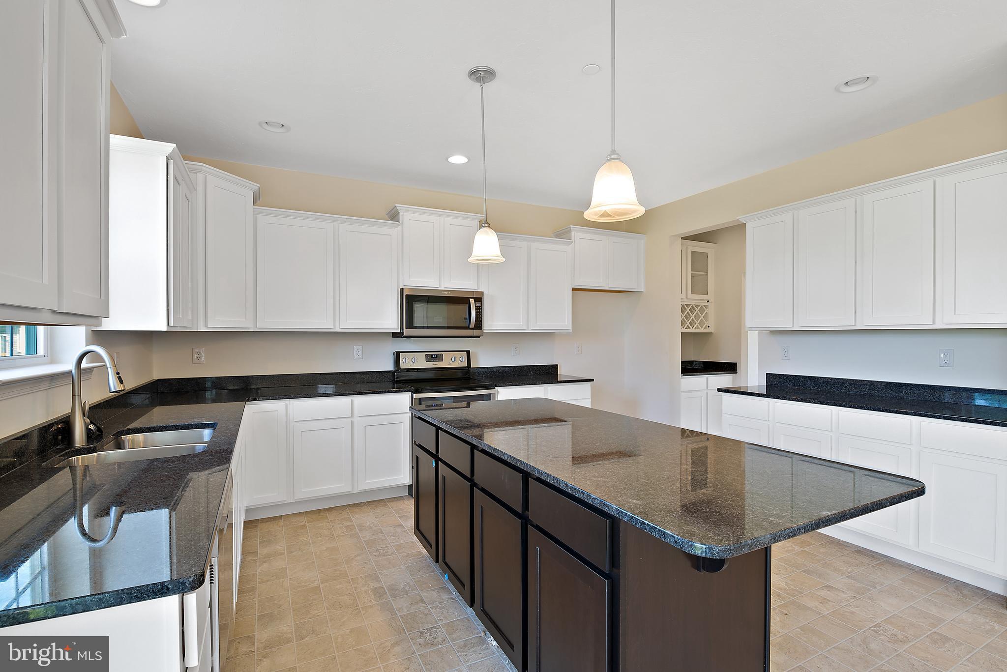 1320 Maple Lane Hanover, PA 17331 - Photo 5 of 19 Similar Photos - Not Actual