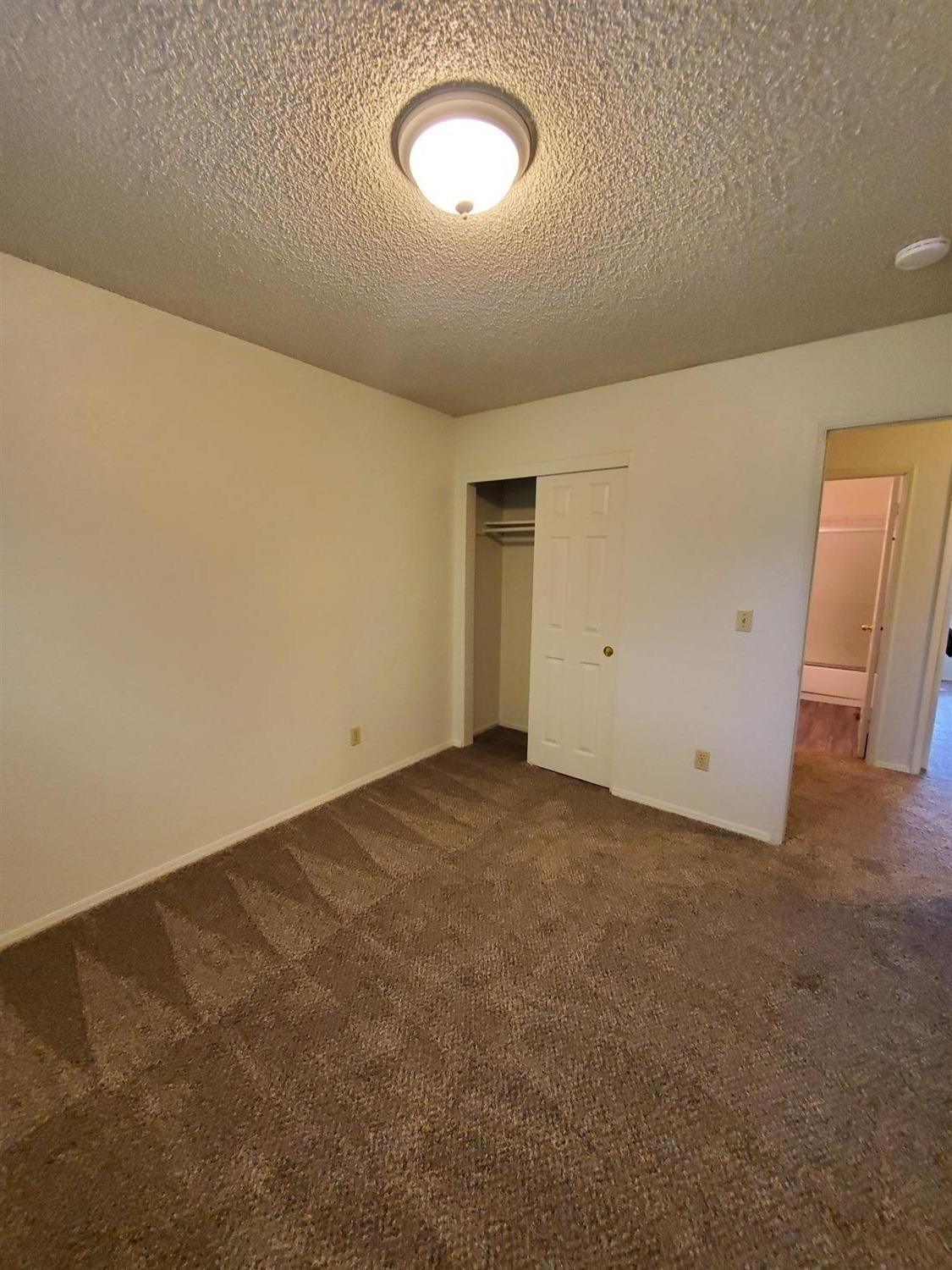 99 West Beverly Avenue Clovis, CA 93612 - Photo 8 of 13