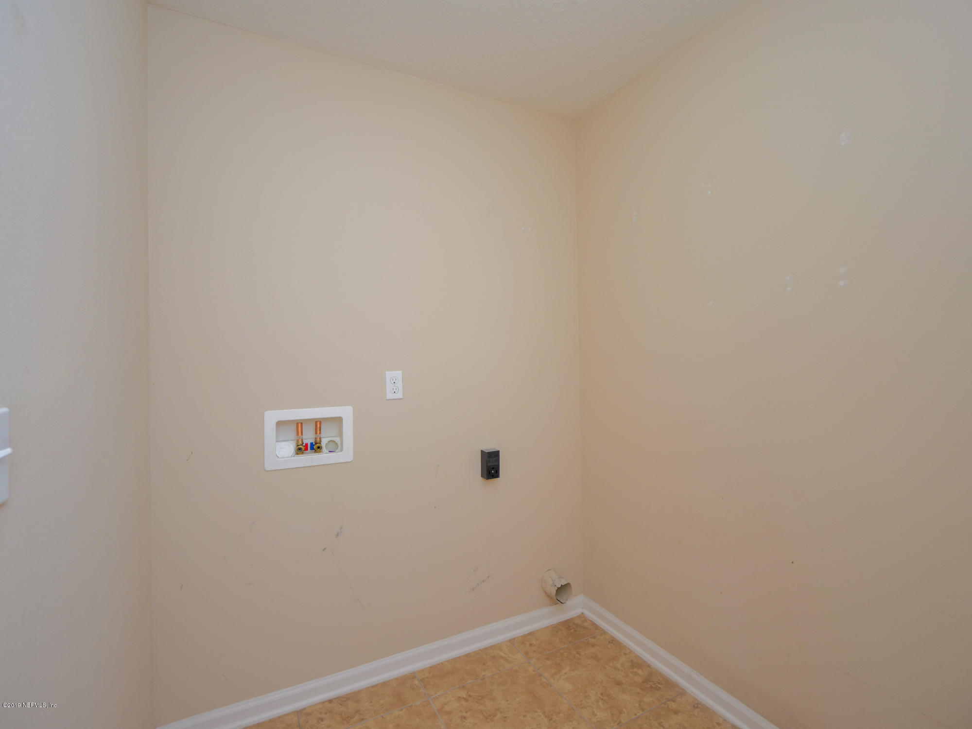 16319 Tisons Bluff Road Jacksonville, FL 32218 - Photo 13 of 42 16319 Tisons Bluff Rd Vacant-10