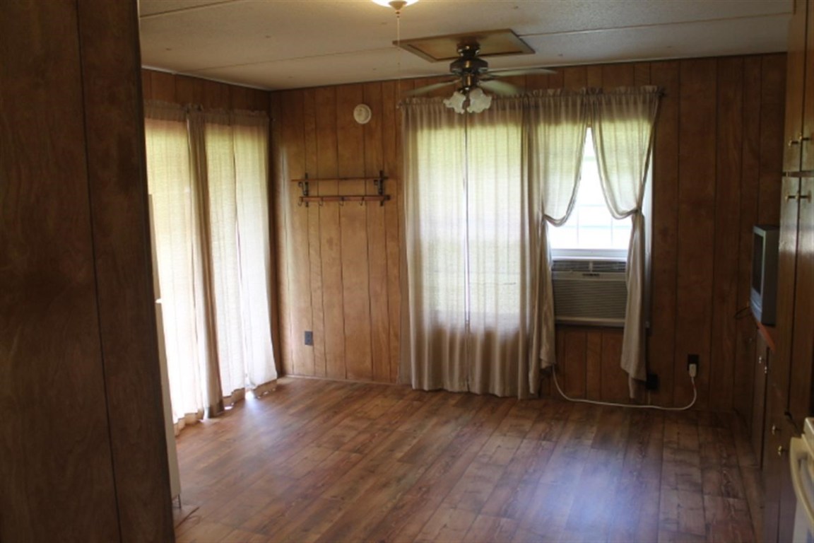 122 Drummond Road Fair Play, SC 29643 - Photo 5 of 19 Gallery Image 5