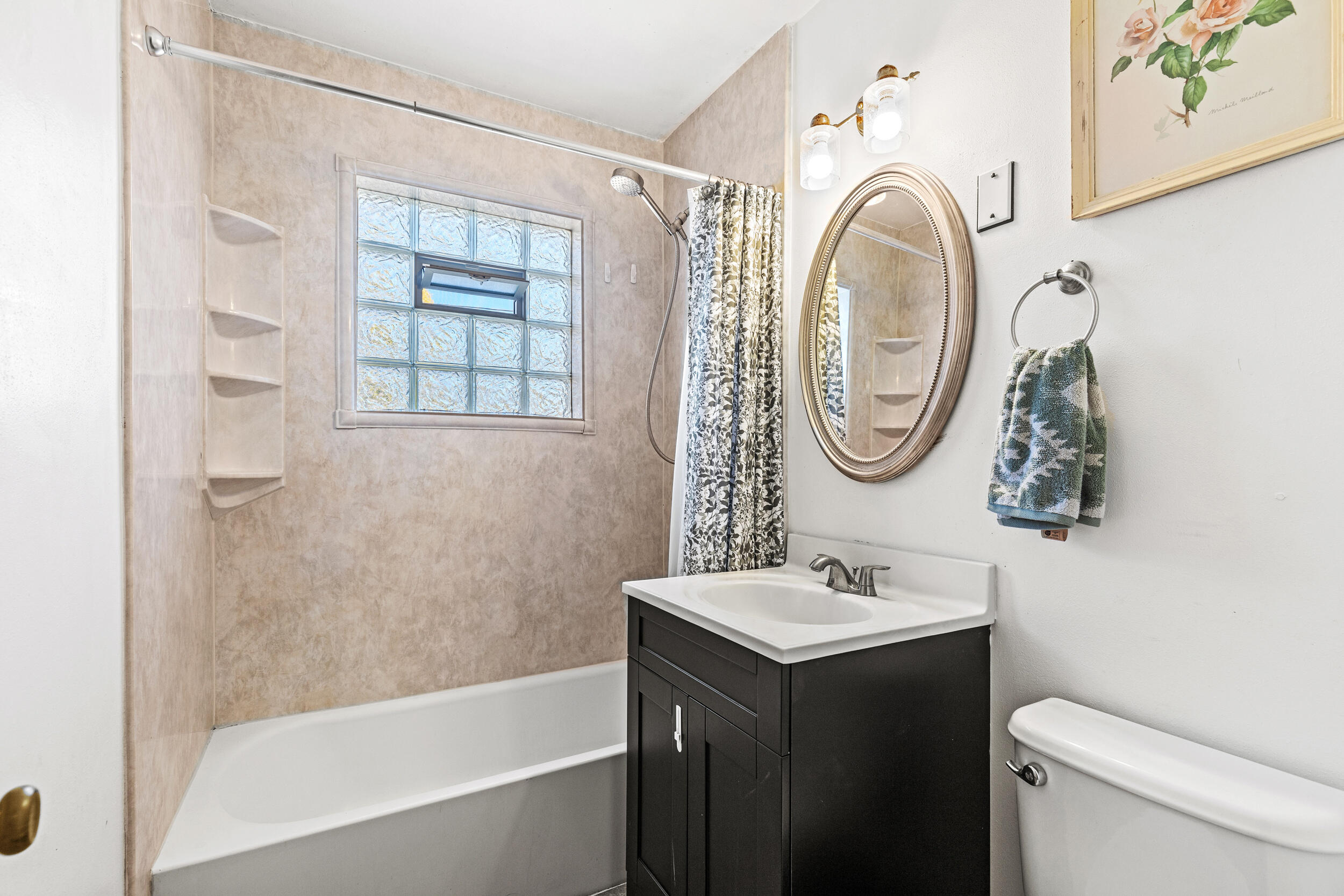 2530 South 66th Street Milwaukee, WI 53219 - Photo 12 of 18 Bathroom