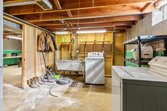 $249,900 | 2530 South 66th Street, Milwaukee, WI 53219